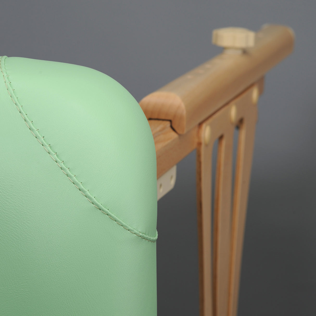 Masă de masaj pliabilă Panda Plus | Pat cosmetică | 70 cm | Verde