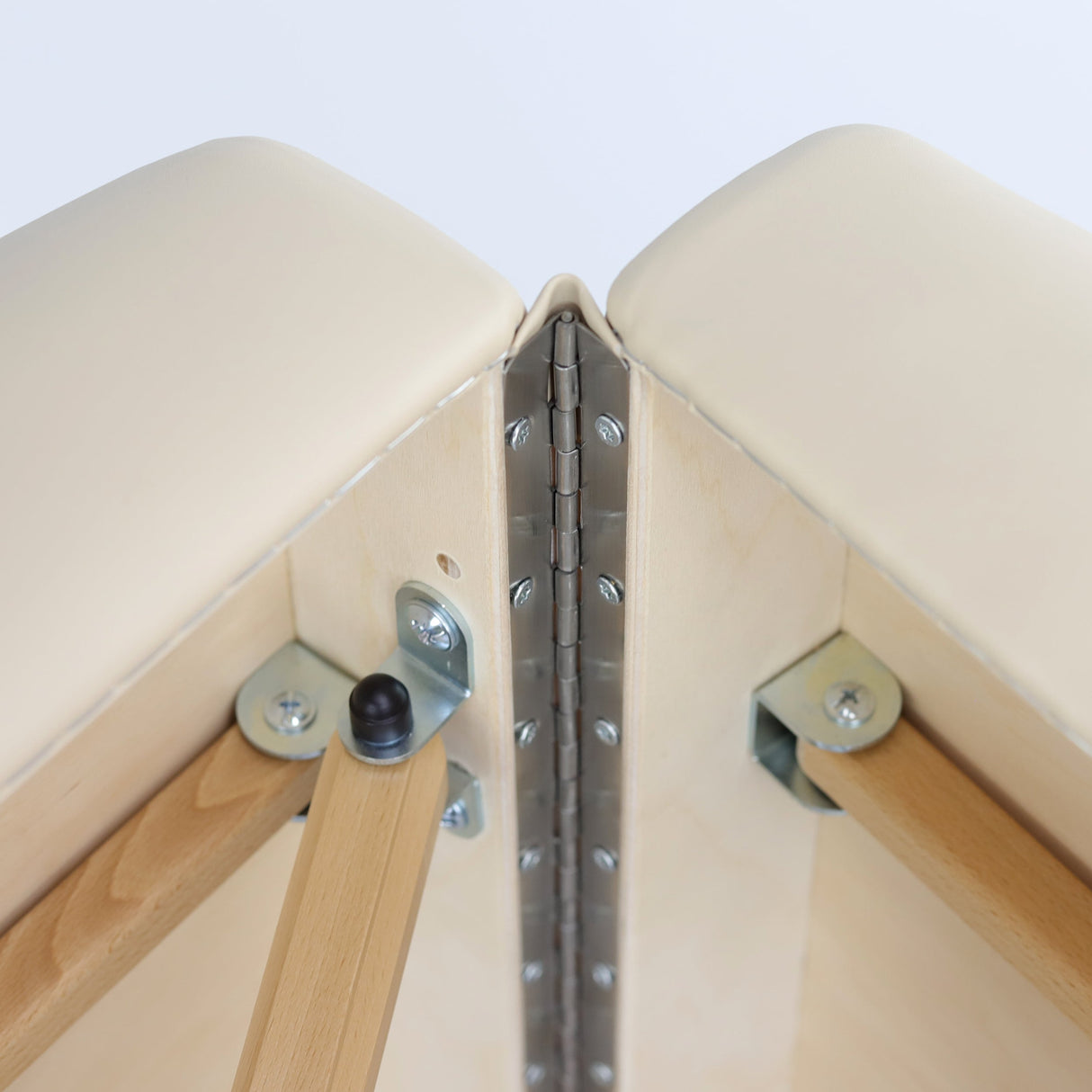 Masă de masaj pliabilă Integral | Masă cosmetică