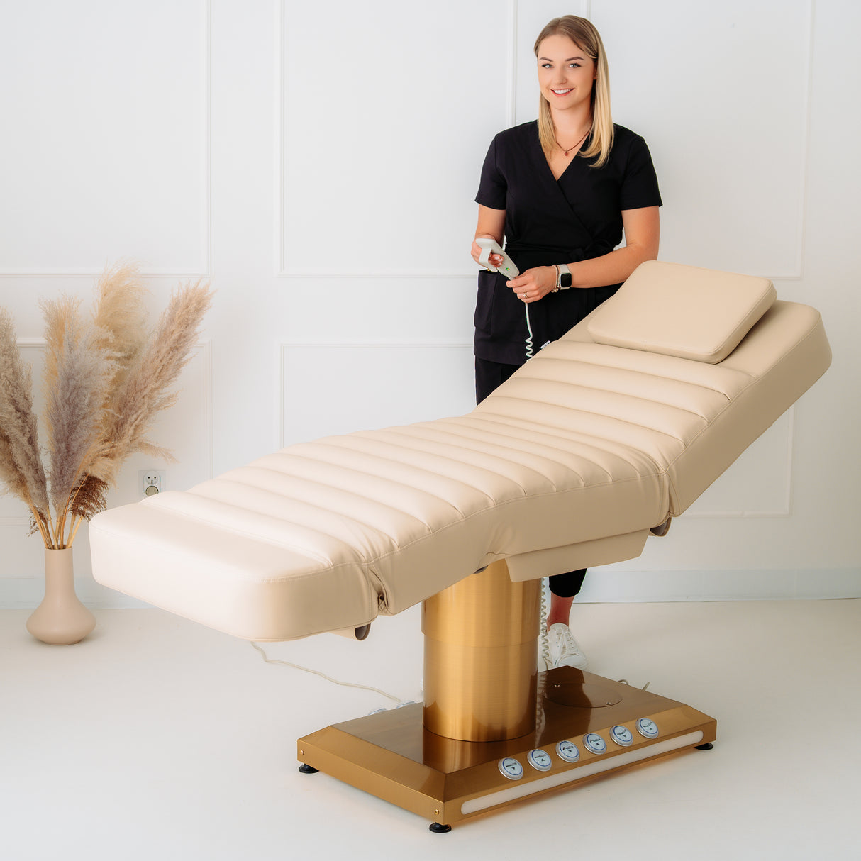Pat cosmetic electric SPA | Ariana | Panou Control | Telecomandă Manuală | 3 motoare | Habys