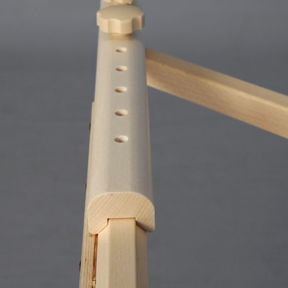 Masă de masaj pentru gravide Olivia | 70 cm | Bej