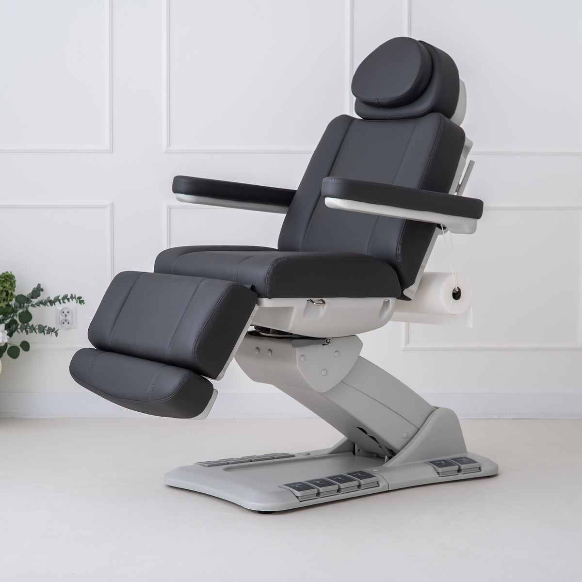 Fotoliu cosmetic electric Habys Evia Balance | pentru podologie | șezut lat | funcție de memorare | Garanție 3 ani