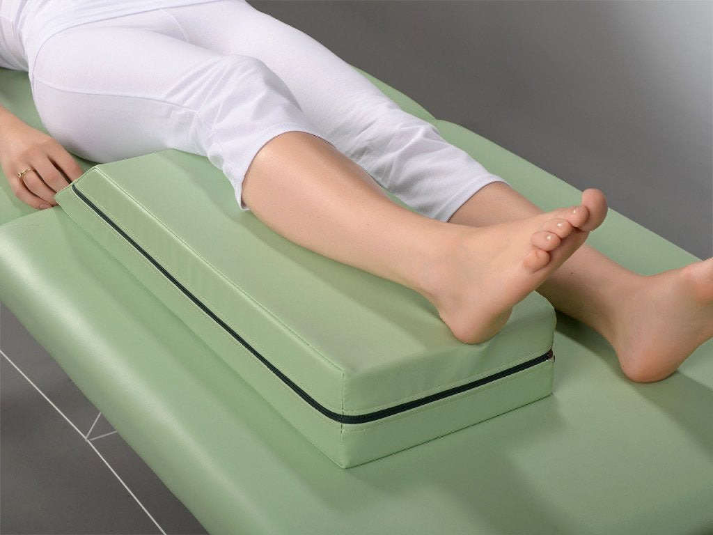 Pernă de poziționare tip pană pentru masaj 67/53x25x10 cm | Vinyl Flex