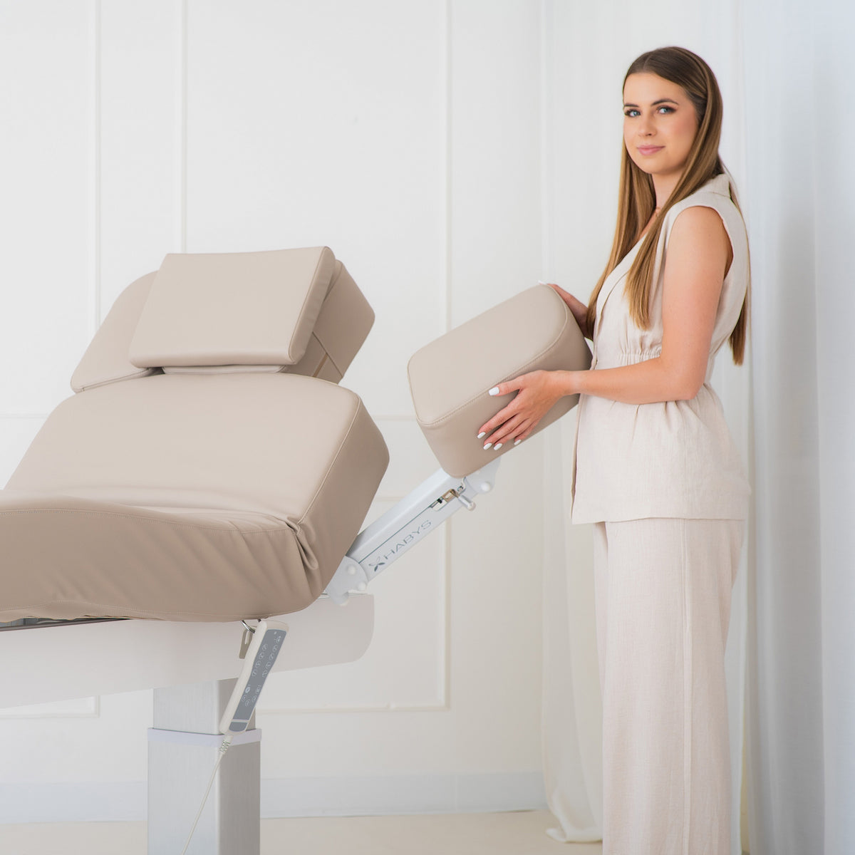 Pat cosmetic electric încălzit Prestia | 4 motoare | Garanție de 3 ani