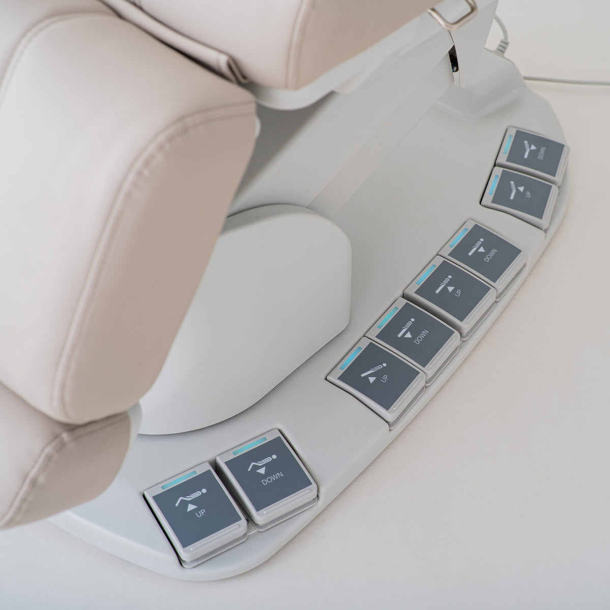 Fotoliu cosmetic electric Habys Evia Pro | 4 motoare | rotație la 45° | Garanție 3 ani