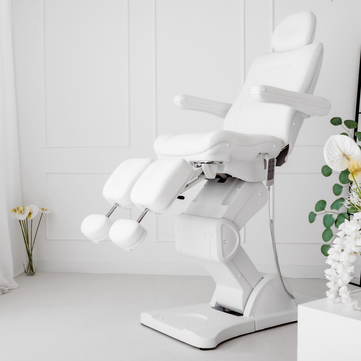 Fotoliu cosmetic electric Sorina PRO 7 | Telecomandă manuală | 4 motoare | 3 ani garanție!