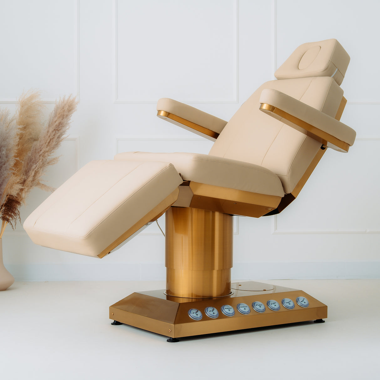 Fotoliu cosmetic electric încalzit Amber | Telecomandă manuală | Panou control | 4 motoare | Habys