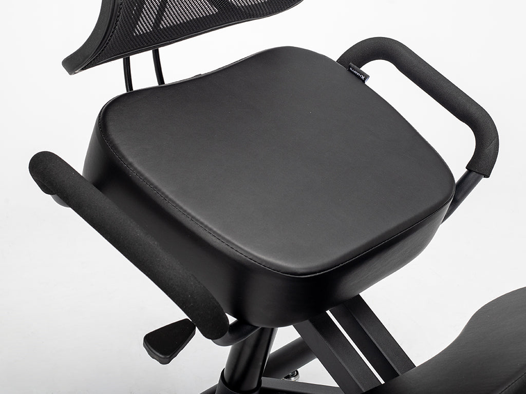 Scaun ergonomic cu sprijin pe genunchi | Ergo Pro