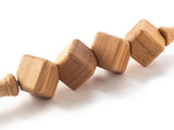 Masajer din lemn natural de fag | formă cubică