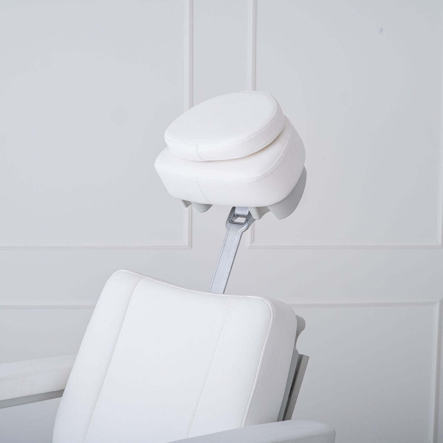 Fotoliu cosmetic electric Habys Evia Balance | pentru podologie | șezut lat | funcție de memorare | Garanție 3 ani