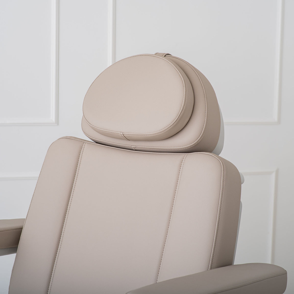 Fotoliu cosmetic electric Habys Evia Lift P | pentru podologie, pedichiură, cabinete de medicină estetică, saloane de cosmetică și beauty | 3 ani garanție