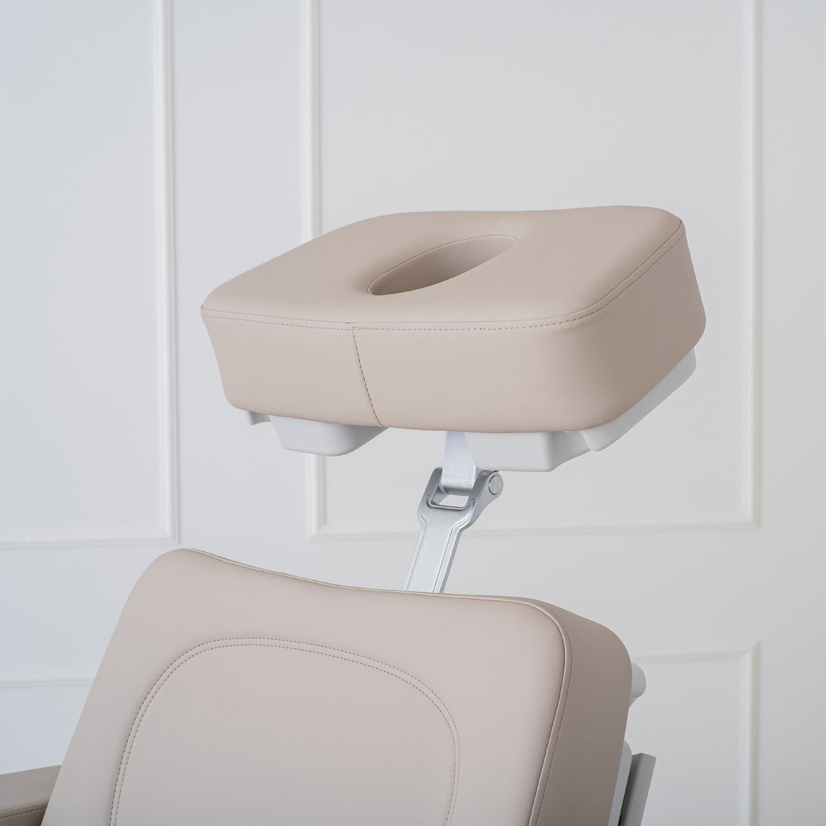 Fotoliu cosmetic electric Habys Evia Pro | 4 motoare |  rotație la 45° | Garanție 3 ani