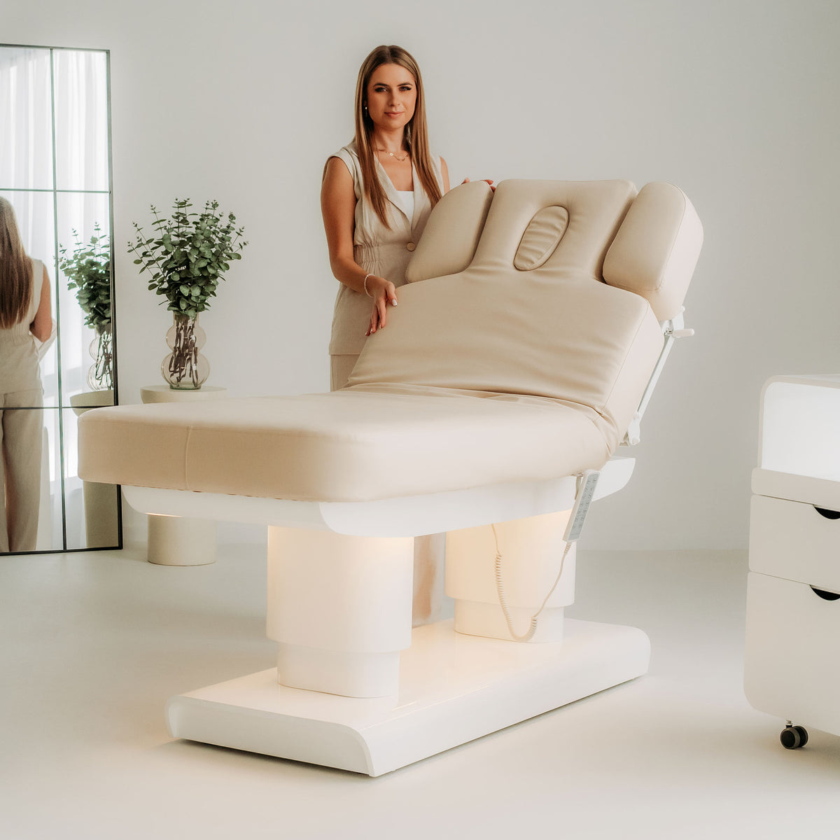Pat cosmetic, SPA electric încălzit Melia | 4 motoare | Garanție de 3 ani