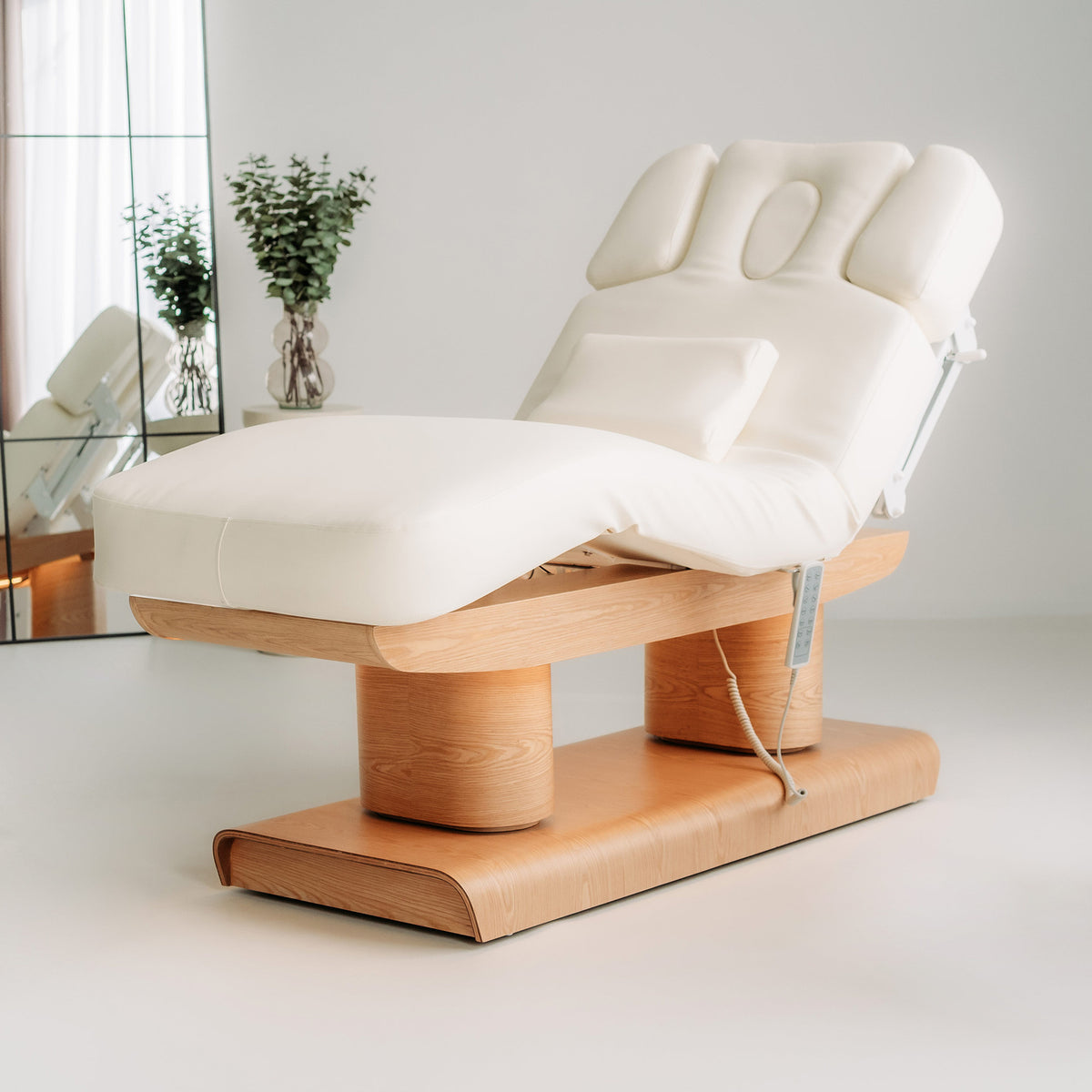 Pat cosmetic, SPA electric încălzit Melia | 4 motoare | Garanție de 3 ani