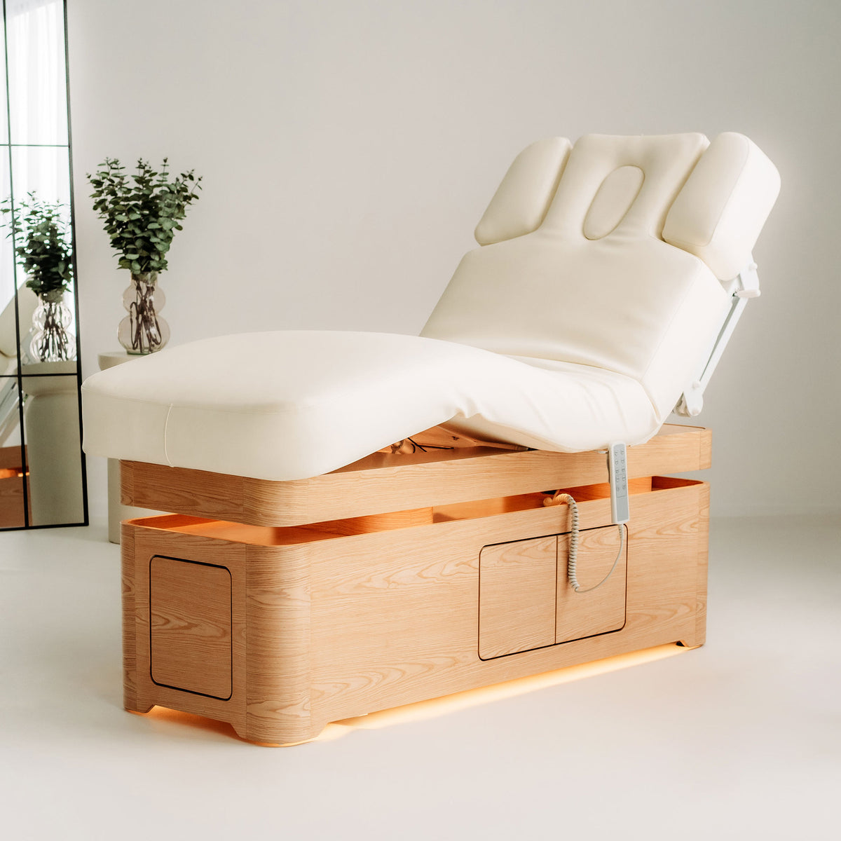 Pat cosmetic, SPA electric încălzit Vellia | 4 motoare | Garanție de 3 ani