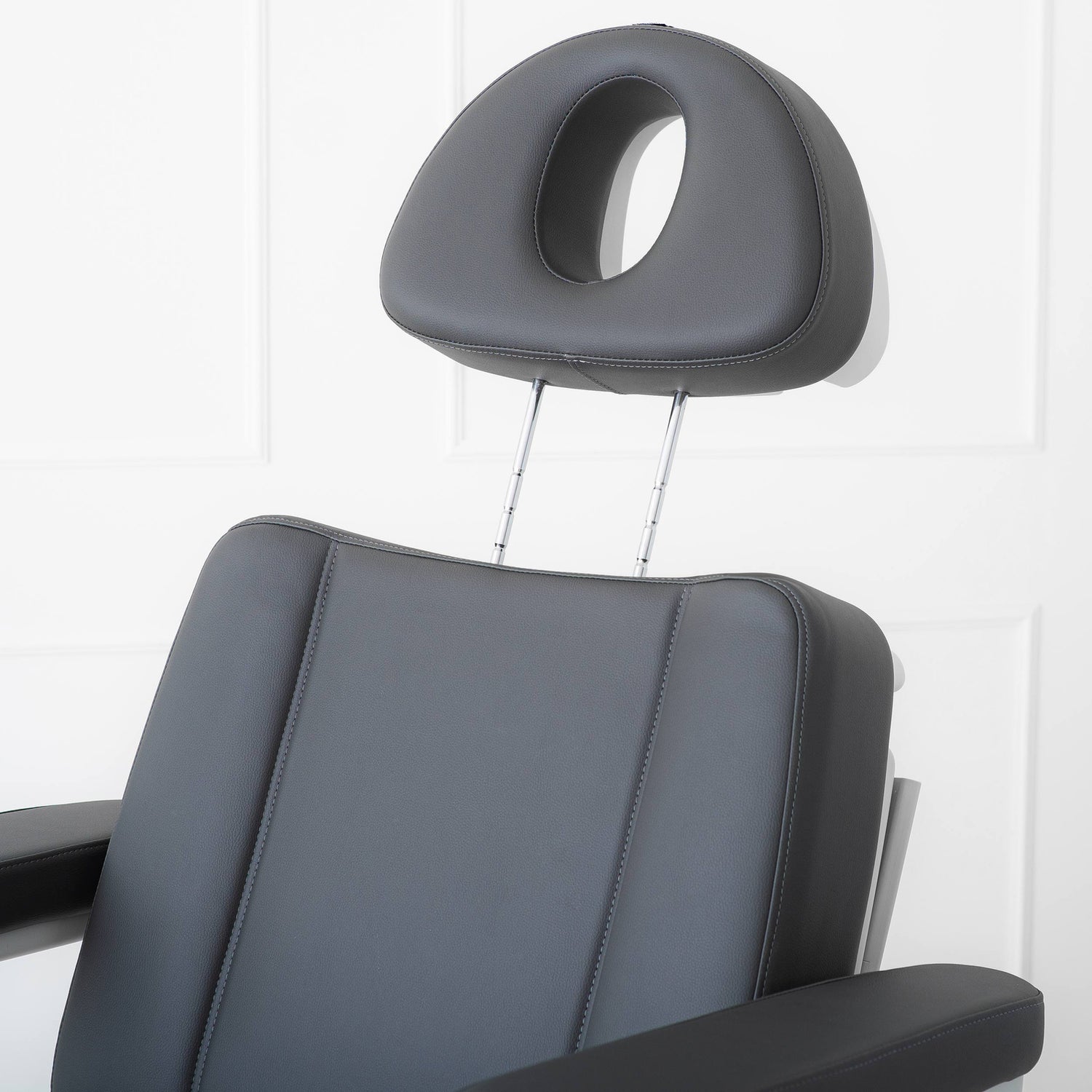 Fotoliu cosmetic electric Habys Evia One | Fotoliu pentru podologie cu coloană stabilă | Reglare 4D | Garanție de 3 ani