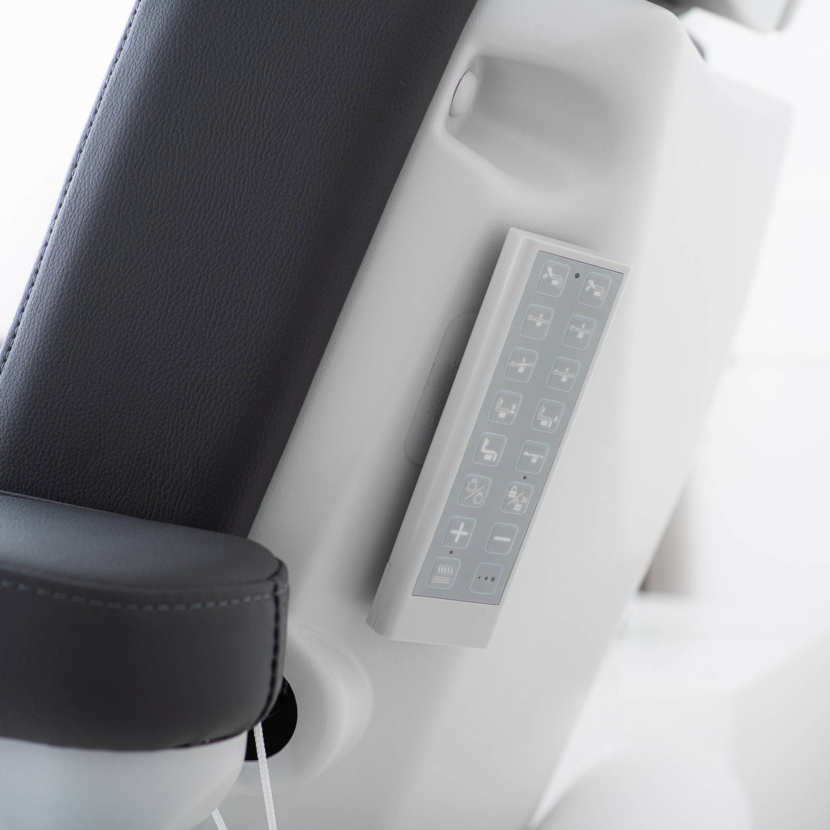 Fotoliu cosmetic electric Habys Evia One | Fotoliu pentru podologie cu coloană stabilă | Reglare 4D | Garanție de 3 ani