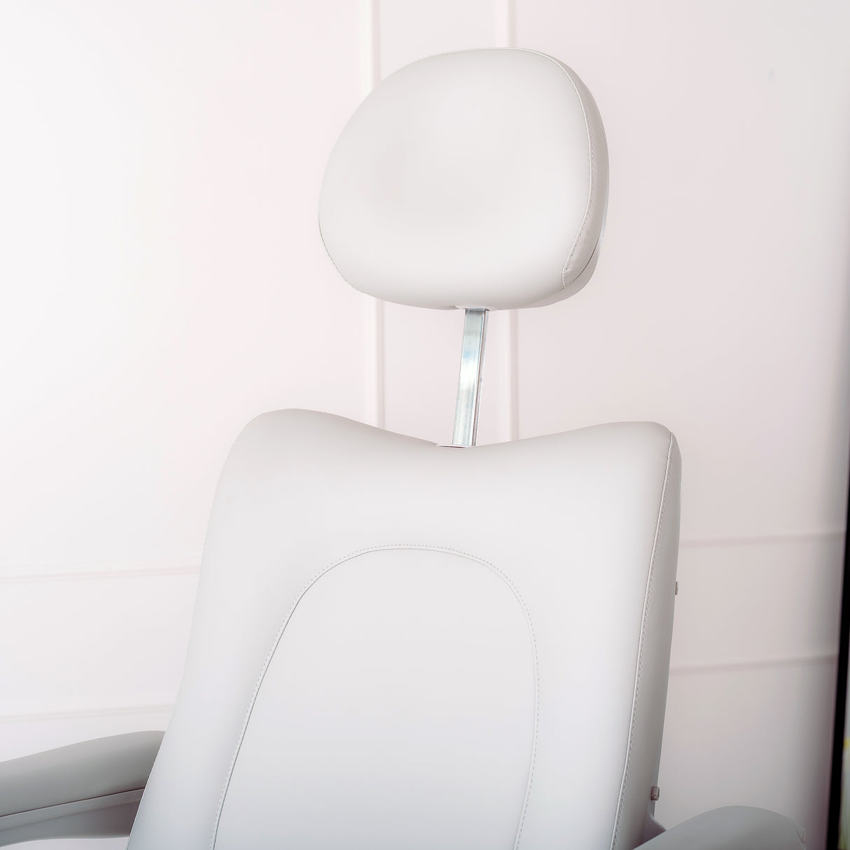 Fotoliu cosmetic electric Sorina PRO 5 | Telecomandă manuală | 5 motoare | 3 ani garanție!