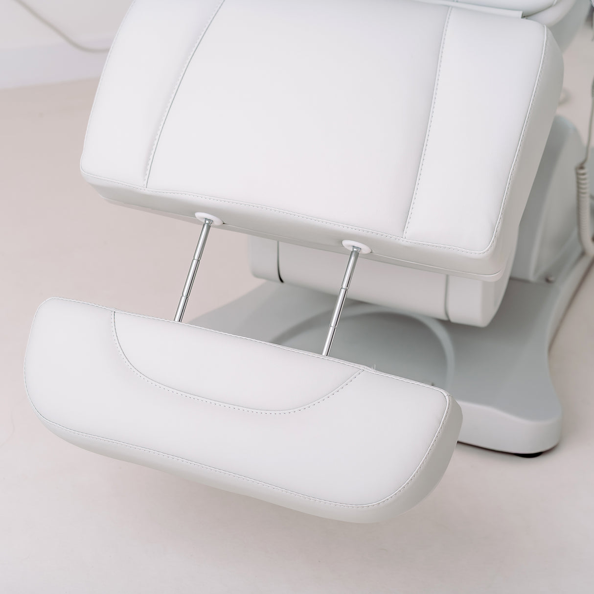 Fotoliu cosmetic electric Sorina PRO 5 | Telecomandă manuală | 5 motoare | 3 ani garanție!
