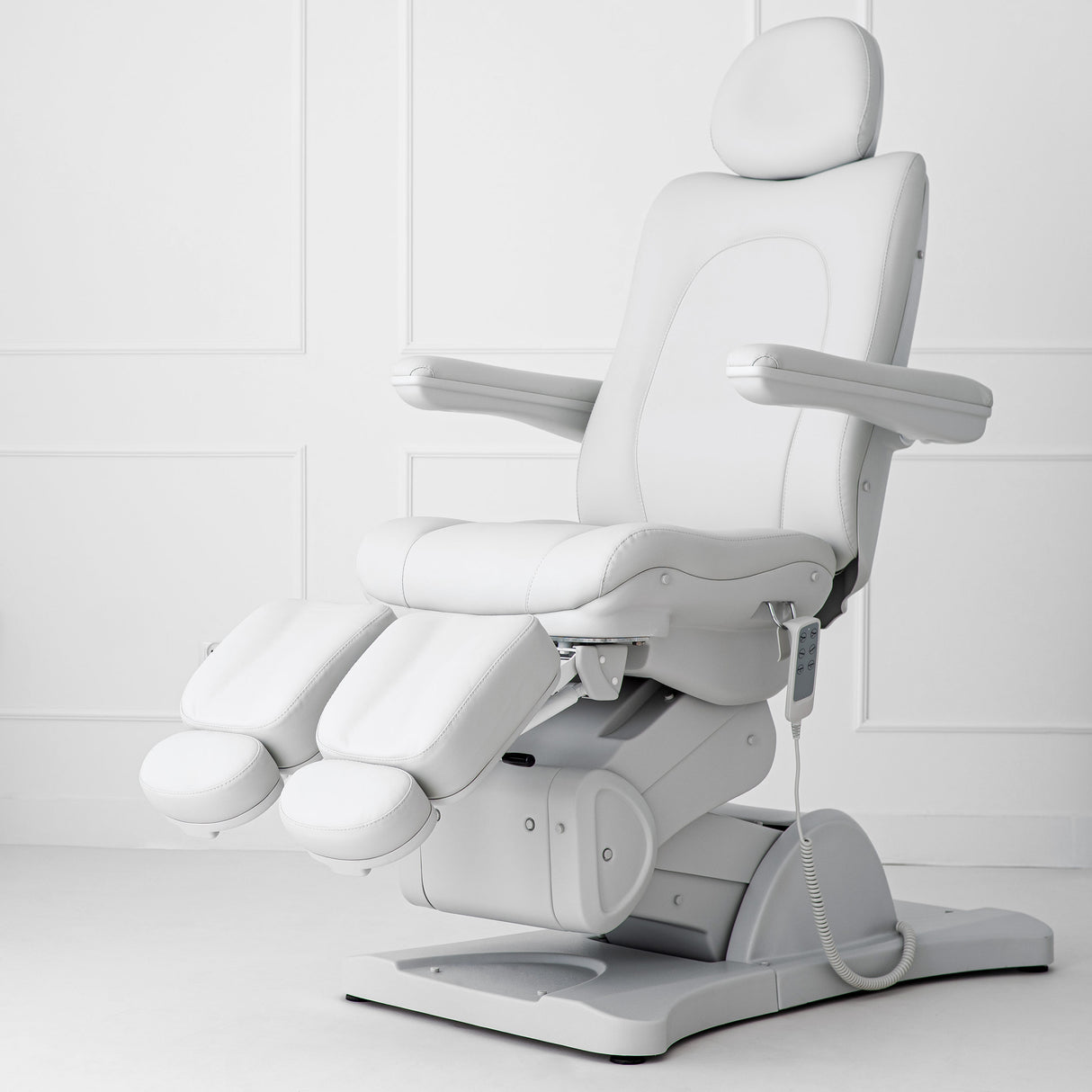 Fotoliu cosmetic electric Sorina PRO 7 | Telecomandă manuală | 4 motoare | 3 ani garanție!